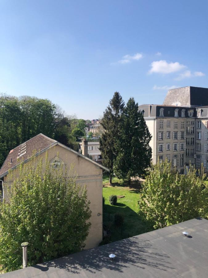 Appart Meuble 45M2 Calme Et Lumineux Au Continental Vittel Bagian luar foto